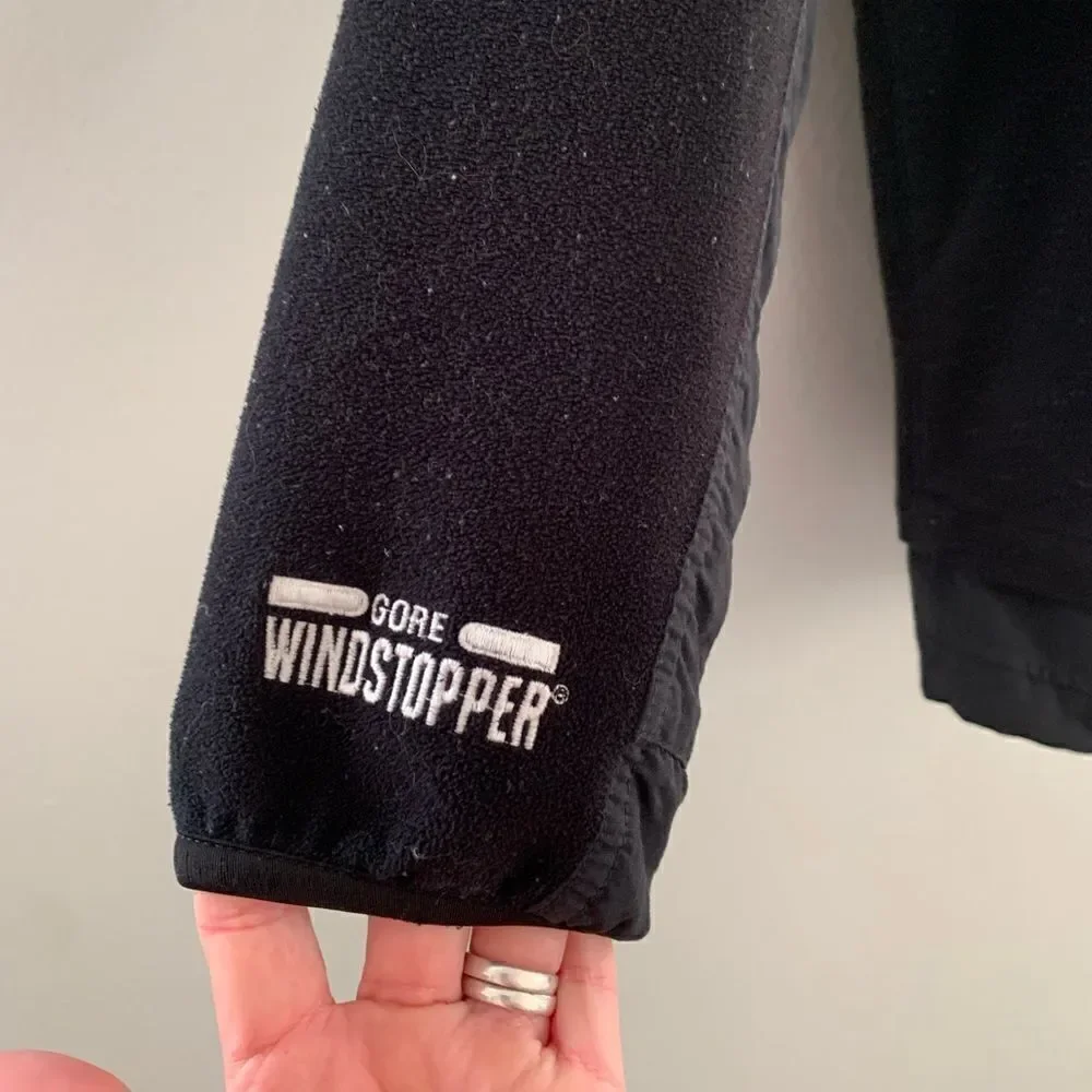 The North Face zip up men’s large black fleece Gore Windstopper